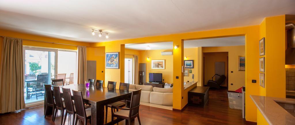 Apartments Tino Makarska Room photo